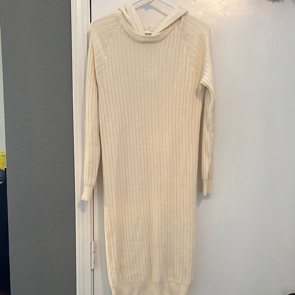 Cream Ribbed Knit Hooded Dress